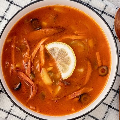 Солянка M в Сели-Съели по цене 370 ₽