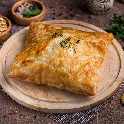 Пеновани с зеленью в Грузинская пекарня по цене 359 ₽