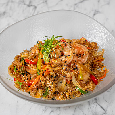 Жареный рис с морепродуктами и овощами в Dragon по цене 1450 ₽