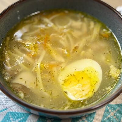 Куриный суп с лапшойв Хинкали Пиросмани по цене 478 ₽