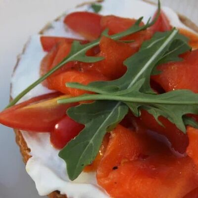 Брускетта с лососем в Гербарий по цене 550 ₽