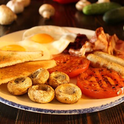 Традиционный ирландский завтрак в Billy McDaniel по цене 850 ₽