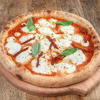 Пицца Маргарита в Il Pizzaiolo