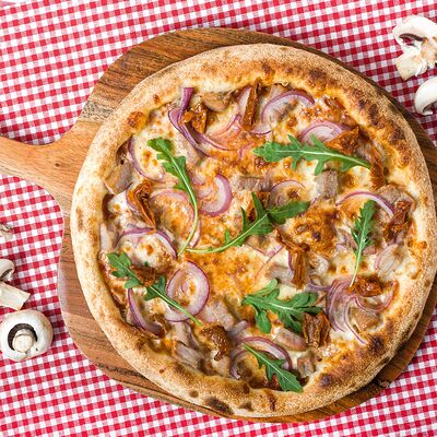 Пицца с Тунцом в Pizzicato по цене 449 ₽