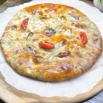 Пирог капуста-сыр в Хинкальная Едим вкусно по цене 720 ₽