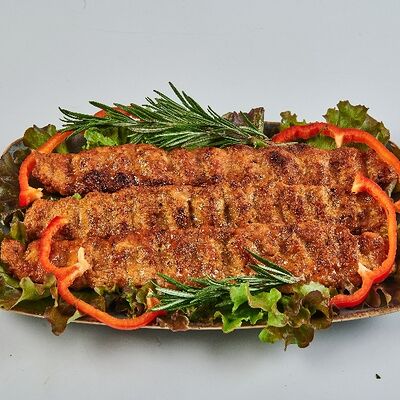 Люля-кебаб куриный в Шашлычный мир по цене 340 ₽