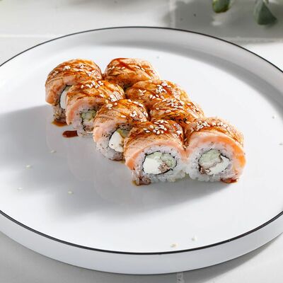 Ролл с обожженным лососем в Кукумбер по цене 990