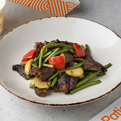 Тёплый салат с мраморной говядиной в iL Патио по цене 25 р.