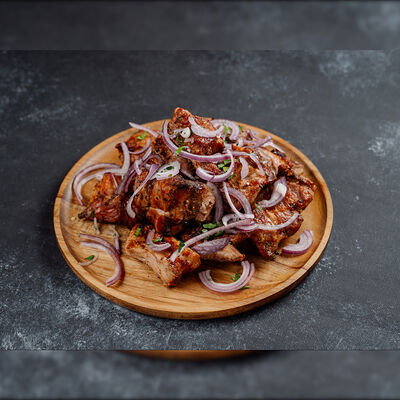 Шашлык из свиной шеи в Прожарка по цене 440 ₽