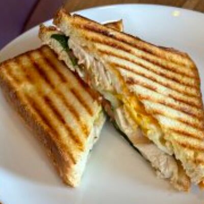 Стрит-крок с курицейв ХВОСТ по цене 360 ₽