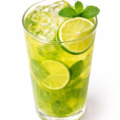 Холодный зелёный чай (с лаймом) в Food Hanoi по цене 290 ₽