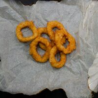 Кольца кальмара в Пицца тот
