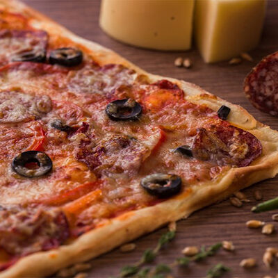 Пицца Пепперони 33 см в Pizza Ricca по цене 876 ₽