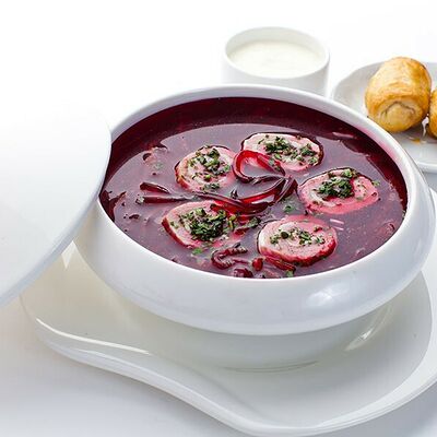 Красный борщ в Вкусные истории по цене 286 ₽