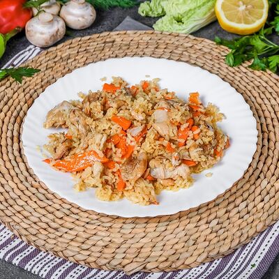 Плов с курицей в Я дома по цене 249 ₽