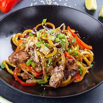 Удон порк терияки в SushiDays по цене 296 ₽