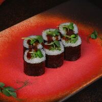 Маки с огурцом в Fila