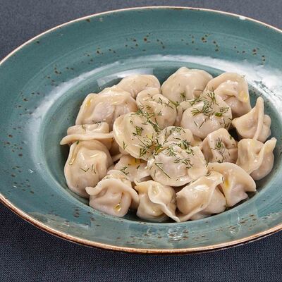 Классические пельмени с говядиной в Чайхана в ТЦ Океания по цене 948 ₽