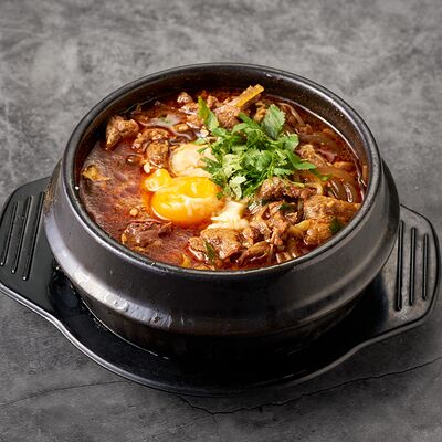 Суп Юккедян в Samgepo Korean Food по цене 3050 ₸