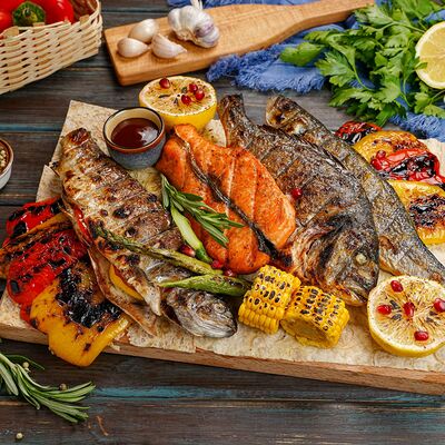 Рыбное ассорти в Мангал Хауз (Мясье Шашлык) по цене 6399 ₽