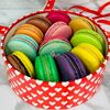 Пирожные Макарон в подарочной упаковке в Bottoni macaron по цене 1400