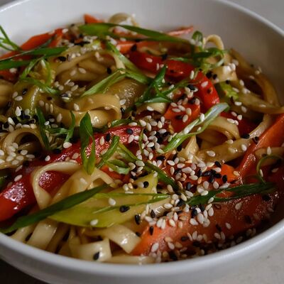 Удон с овощами в Нами по цене 580 ₽