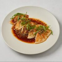 Гёдза с лососем в Chang