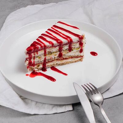 Торт Малина-фисташкав Бобы по цене 369 ₽