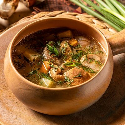 Суп по-деревенски с белыми грибами в Джонджоли по цене 480 ₽