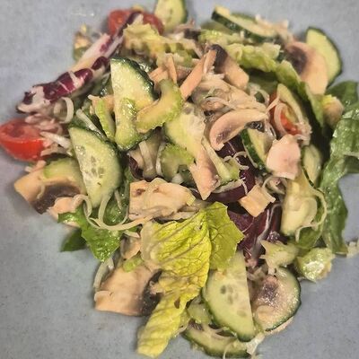 Зелёный салат с восточной заправкой в Мясо & Рыба по цене 590