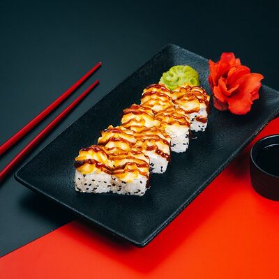 Запеченный курицей и беконом в Суши-сити по цене 445 ₽