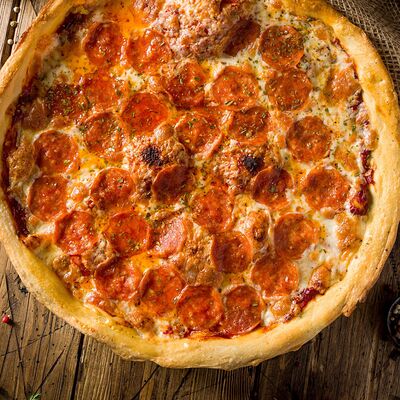 Пицца пепперони в Арарат по цене 750 ₽