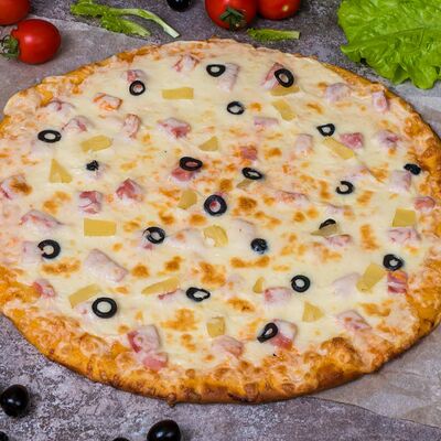 Пицца Гавайская в CHO-KAVO по цене 550 ₽