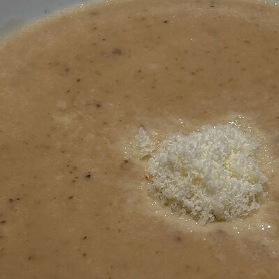 Грибной крем-супв P4 по цене 650 ₽