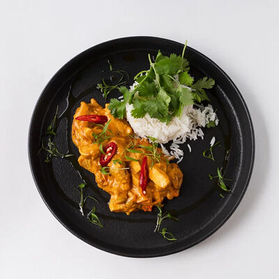 Цыпленок Карри с рисом басматти в Союз-центр по цене 707 ₽