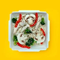 Вок Арахисовый в WOK&GO
