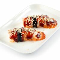 Суши с угрём в YumiGo Sushi