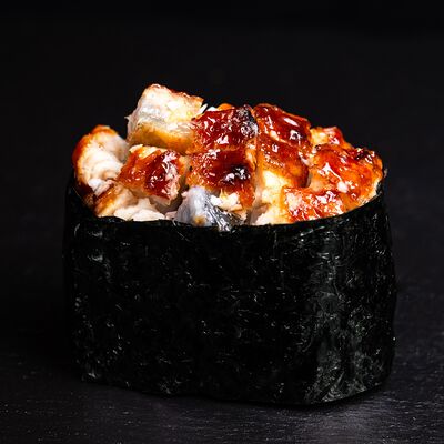 Острый гункан с угрем в Ньокки по цене 195 ₽