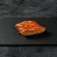 Гата с сахарной начинкой в Hamlets & Шашлык