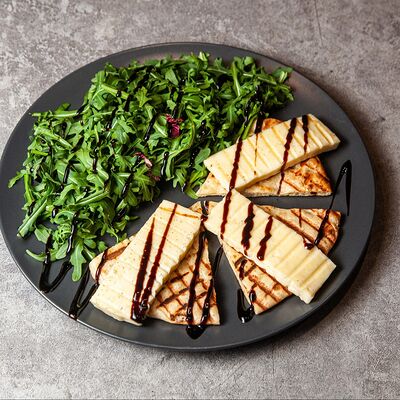 Халуми псито теплый в ГироГирос по цене 570 ₽