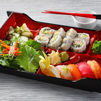 Логотип Sushi Maki