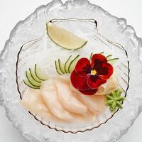 Сашими из гребешка в Sushi Please