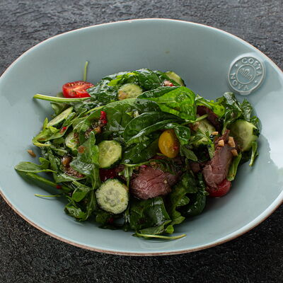 Салат с ростбифом в Сыроварня по цене 800