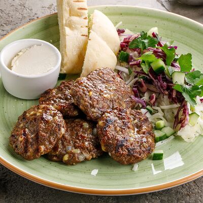 Лесковачки уштипак в Вкусновица по цене 760 ₽