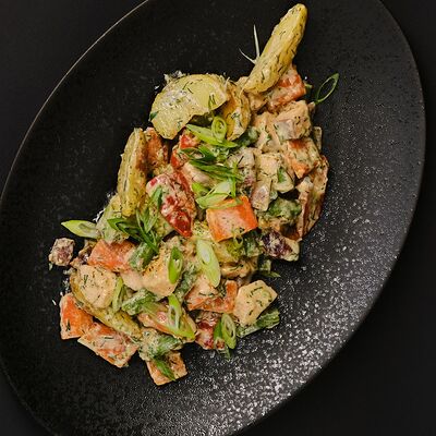 Жаркое из курочки с овощами в сливочном соусе в Фабрика Вкуса по цене 400 ₽