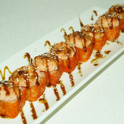 Запеченный ролл Краб в СУШИSELL по цене 628 ₽