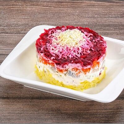 Салат Сельдь под шубой в Aliya Uz-Food по цене 449 ₽