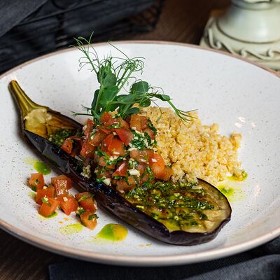 Баклажан, запеченный с томленой пшеничной кашей в Старый город по цене 350