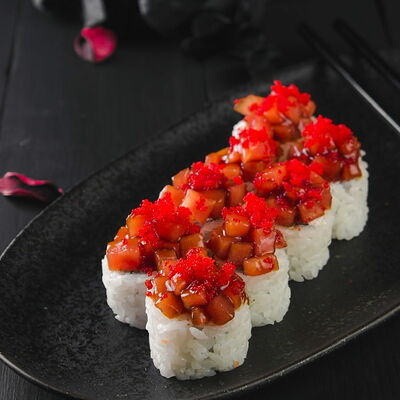 Ролл тартар из тунца в Sushi7 по цене 853 ₽