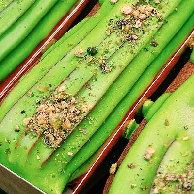 Эклер фисташковый в Кондитерская Эклер по цене 367 ₽